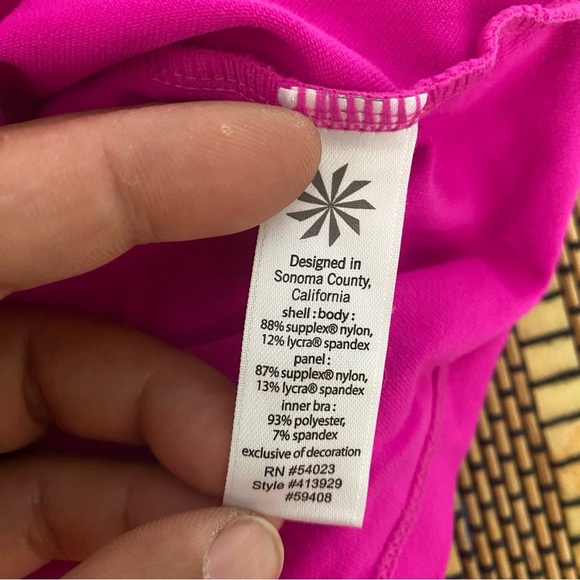 ATHLETA Prasada Tank Top Size Medium Racerback‎ Shelf Bra Pink Activewear Yoga - Picture 7 of 10